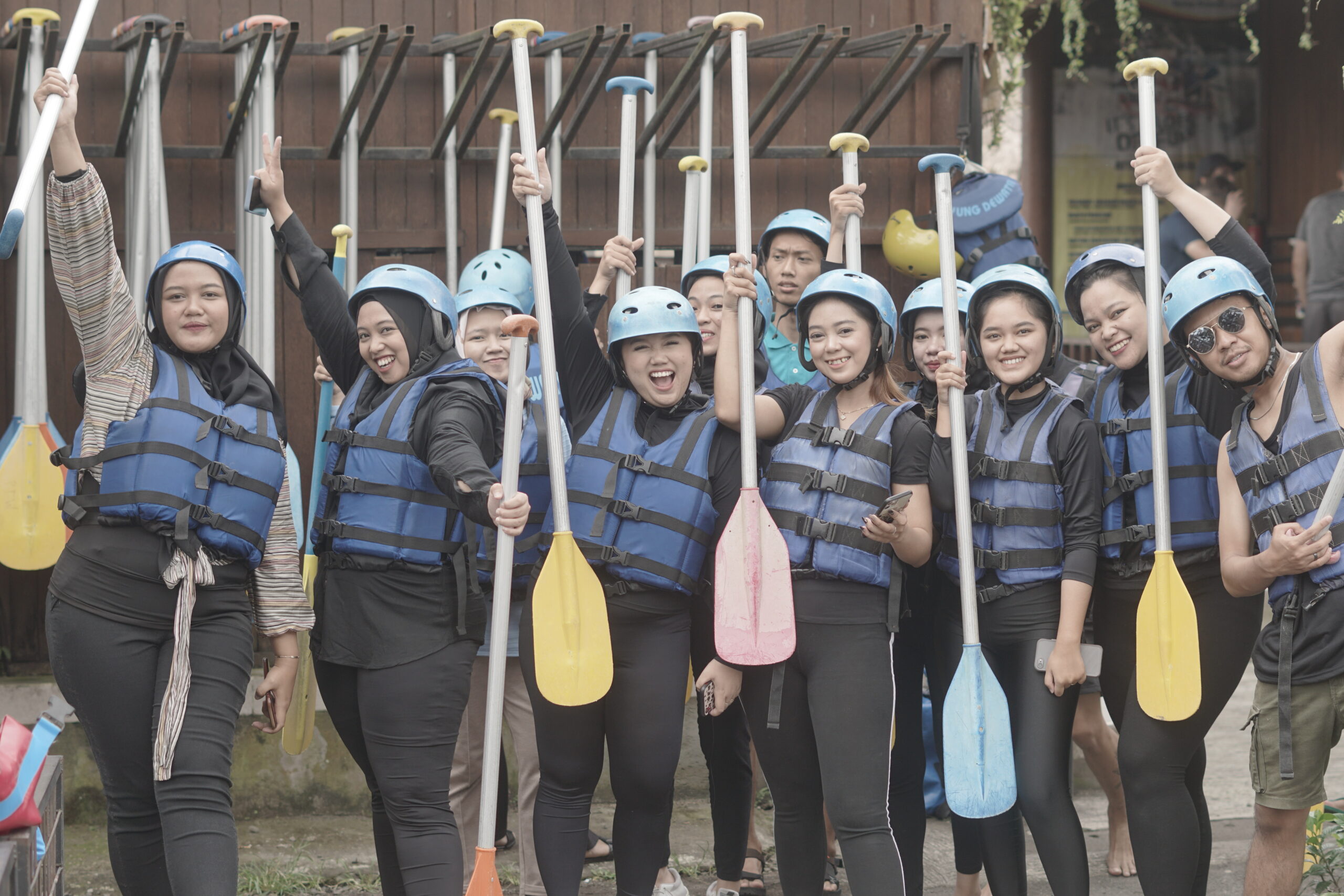 Healing Tipis dengan Kegiatan Outbound Untuk Mengisi Waktu Luang