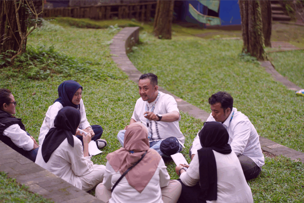 Perkembangan SDM Melalui Fun Games dan Amazing Race